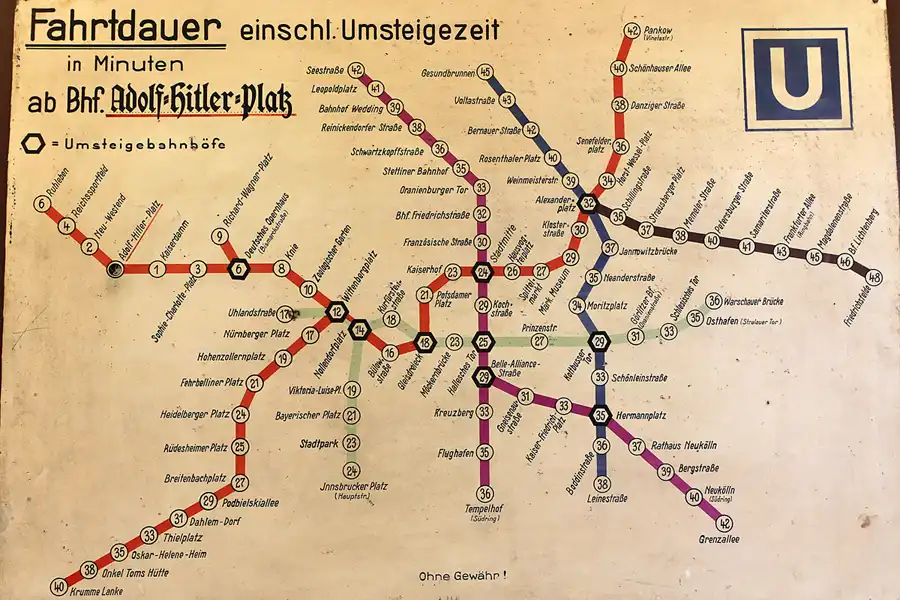 040 | 2011 | Berlin | U-Bahn Museum | © carsten riede fotografie