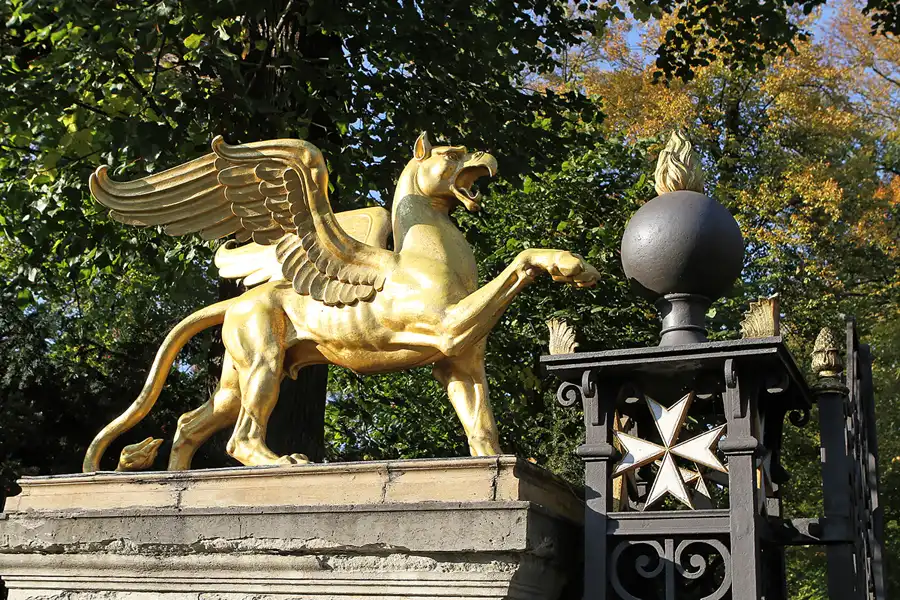 105 | 2011 | Berlin | Am Schloss Glienicke | © carsten riede fotografie