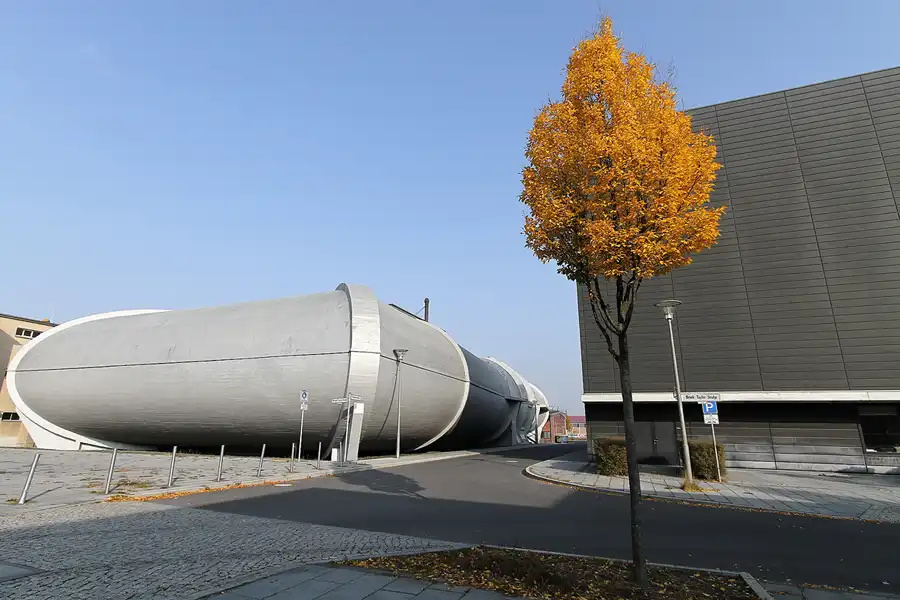 015 | 2011 | Berlin | Technologiepark WISTA – Aerodynamischer Park – Grosser Windkanal | © carsten riede fotografie