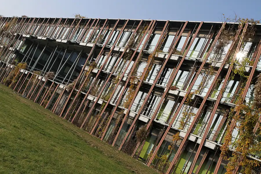 031 | 2011 | Berlin | Technologiepark WISTA | © carsten riede fotografie