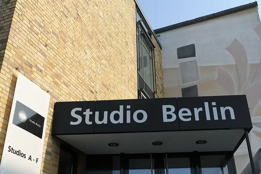 071 | 2011 | Berlin | Technologiepark WISTA | © carsten riede fotografie