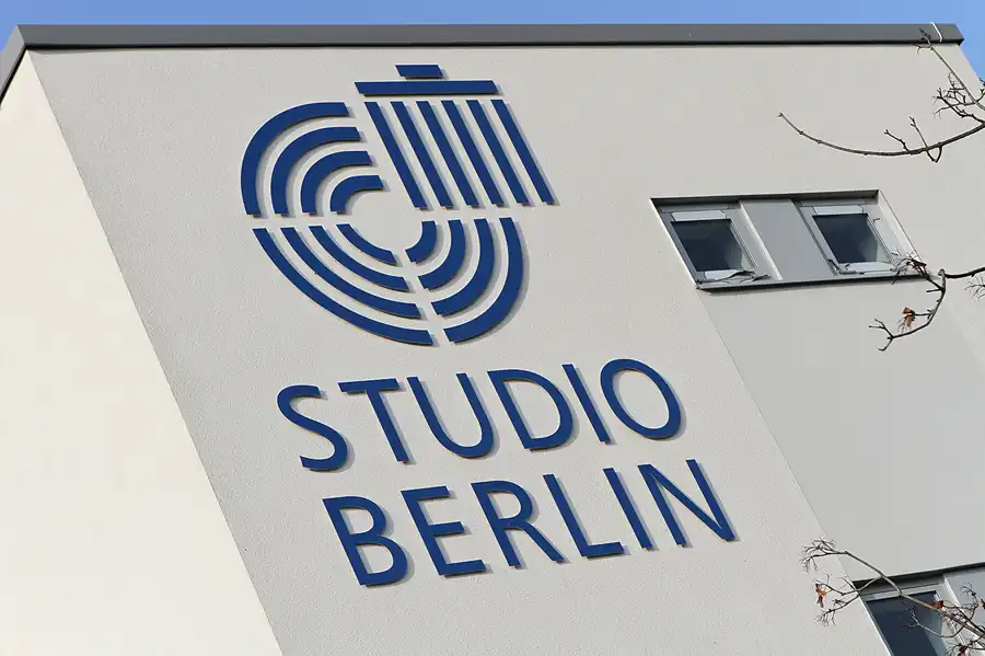 072 | 2011 | Berlin | Technologiepark WISTA | © carsten riede fotografie