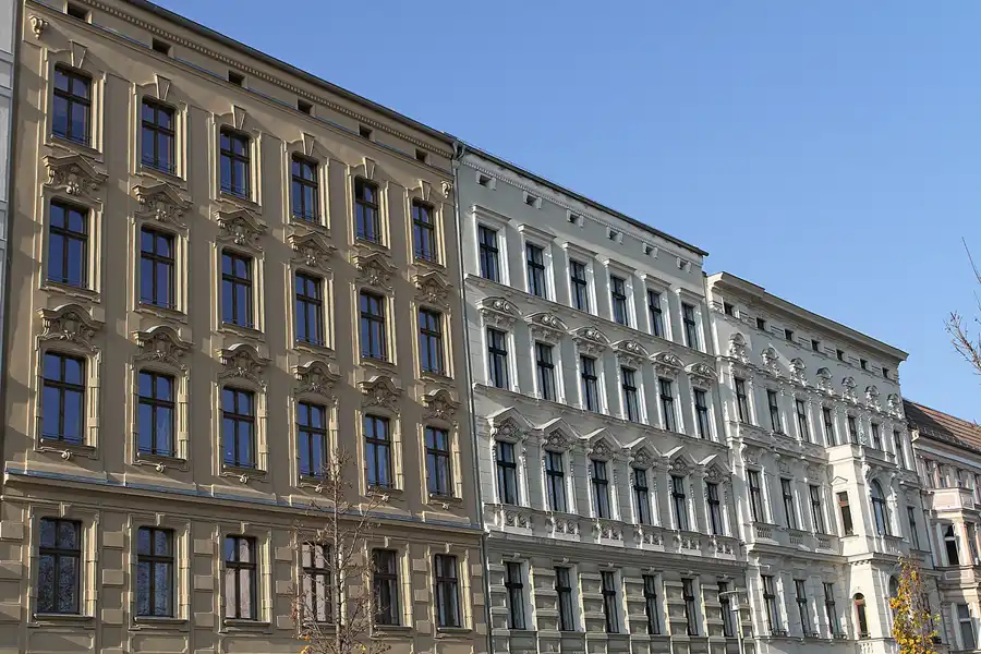 098 | 2011 | Berlin | Pfarrstrasse | © carsten riede fotografie