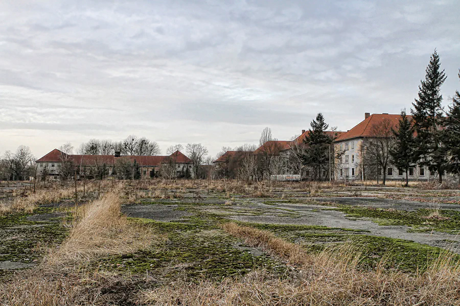 047 | 2011 | Döberitzer Heide | ehemalige russische Kasernen | © carsten riede fotografie