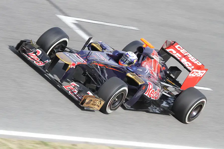 116 | 2012 | Barcelona | Toro Rosso-Ferrari STR7 | Daniel Ricciardo | © carsten riede fotografie