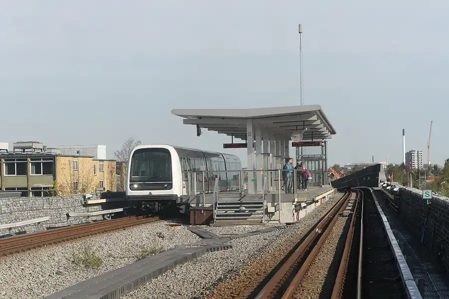 004 | 2012 | Kastrup – København | Metro M2 | © carsten riede fotografie