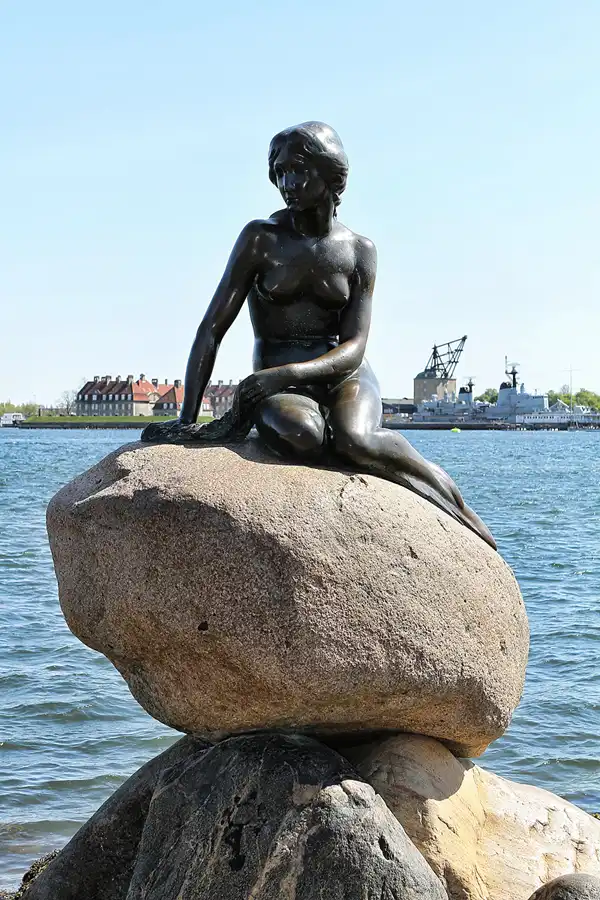 107 | 2012 | København | © carsten riede fotografie