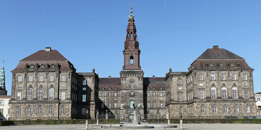 142 | 2012 | København | © carsten riede fotografie