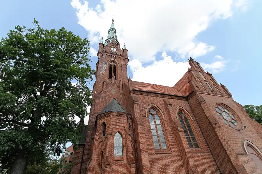 013 | 2012 | Bernau bei Berlin | Herz-Jesu-Kirche | © carsten riede fotografie