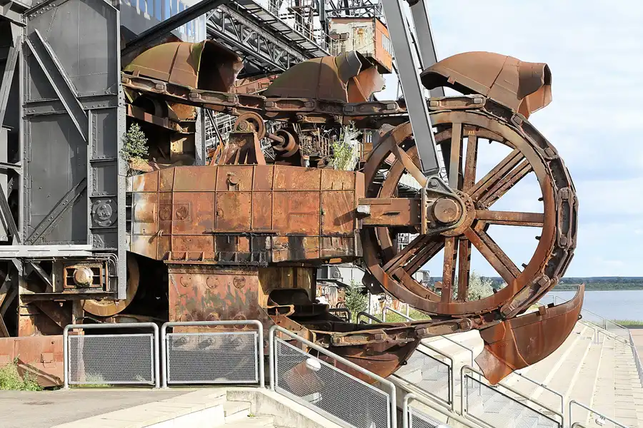 018 | 2012 | Ferropolis | Stadt aus Eisen | © carsten riede fotografie