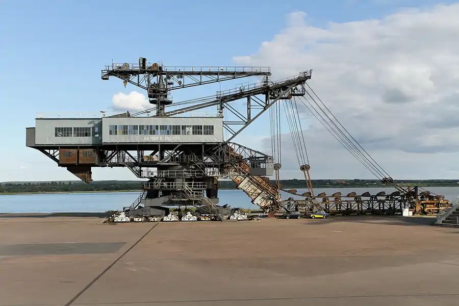 025 | 2012 | Ferropolis | Stadt aus Eisen | © carsten riede fotografie