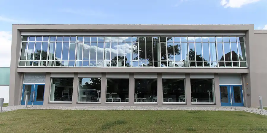038 | 2012 | Dessau | Bibliotheken am Bauhaus | © carsten riede fotografie