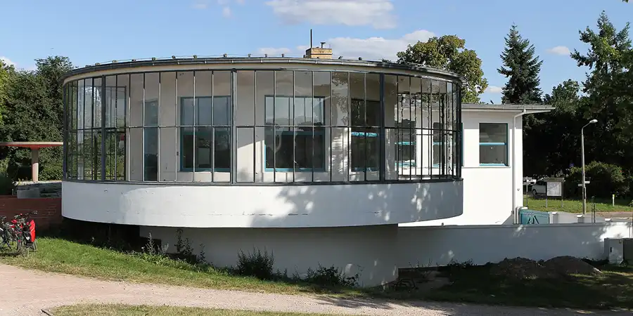 040 | 2012 | Dessau | Kornhaus | © carsten riede fotografie