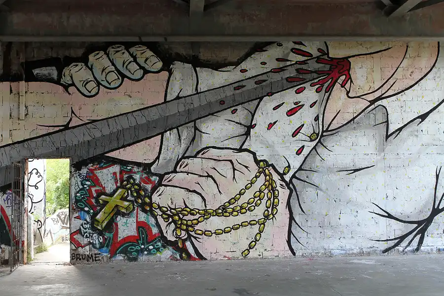 017 | 2012 | Berlin | Field Station Teufelsberg – Artbase | © carsten riede fotografie