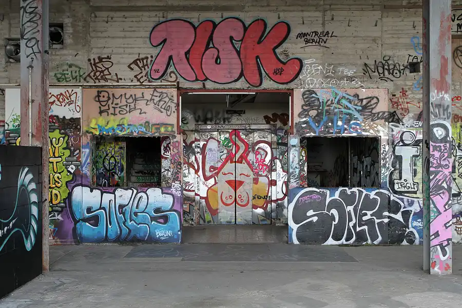 031 | 2012 | Berlin | Field Station Teufelsberg | © carsten riede fotografie