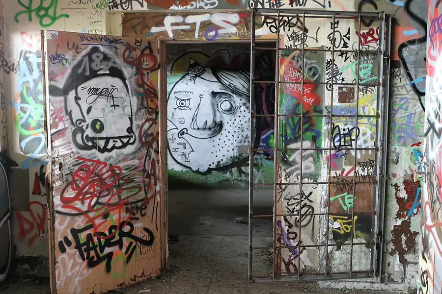 036 | 2012 | Berlin | Field Station Teufelsberg | © carsten riede fotografie