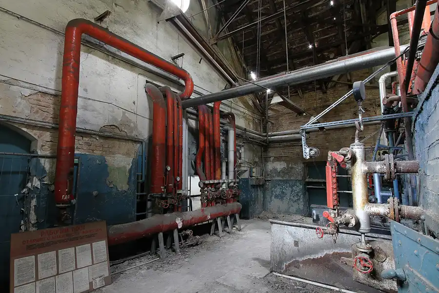 054 | 2012 | Wünsdorf | Das Haus der Offiziere – Kesselhaus | © carsten riede fotografie