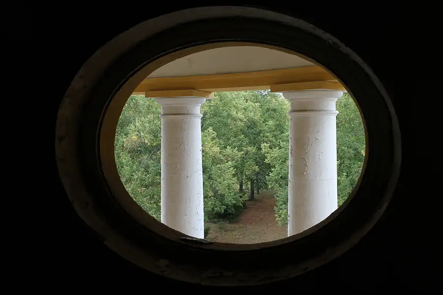 062 | 2012 | Wünsdorf | Das Haus der Offiziere – Offizier-Speiseanstalt | © carsten riede fotografie