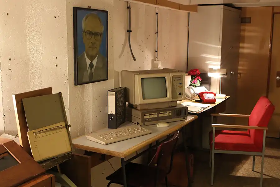 029 | 2012 | Frauenwald | Bunkermuseum – Ausweichführungsstelle der Bezirksverwaltung für Staatssicherheit Suhl | © carsten riede fotografie