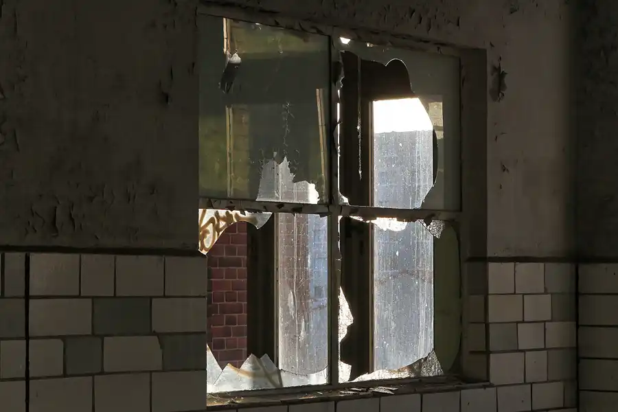 046 | 2012 | Berlin | Streetart im Backkombinat | © carsten riede fotografie