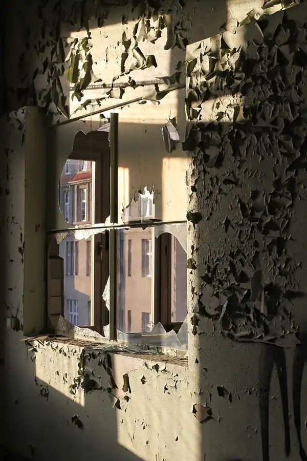 047 | 2012 | Berlin | Streetart im Backkombinat | © carsten riede fotografie