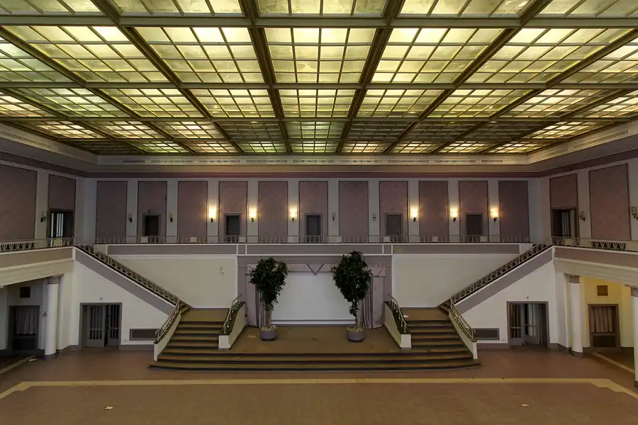 001 | 2012 | Bogensee | FDJ-Jugendhochschule | © carsten riede fotografie