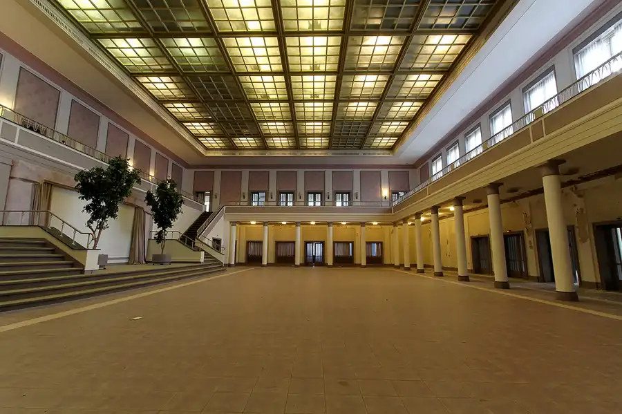 011 | 2012 | Bogensee | FDJ-Jugendhochschule | © carsten riede fotografie