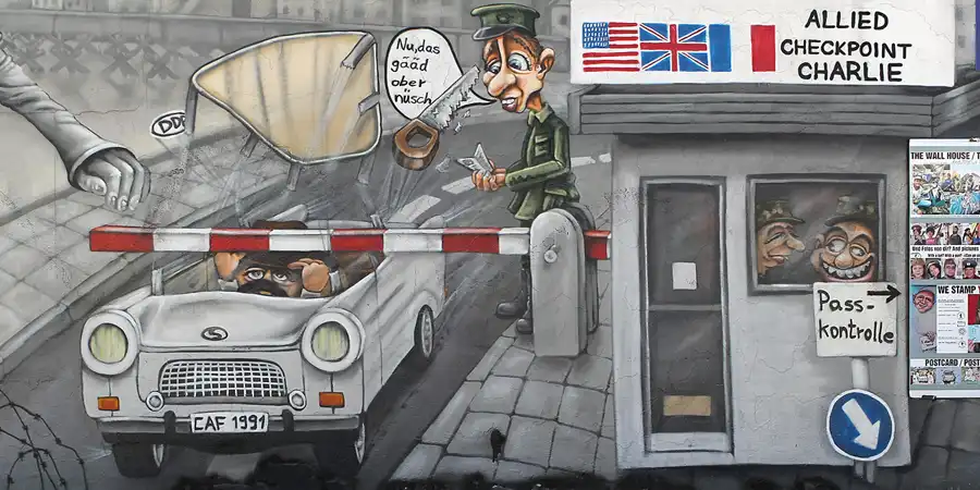 027 | 2013 | Berlin | Mühlenstrasse – East Side Gallery | © carsten riede fotografie