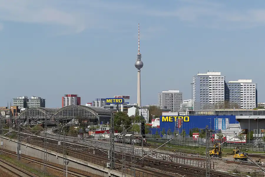 028 | 2013 | Berlin | Warschauer Brücke | © carsten riede fotografie