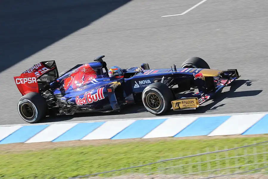 164 | 2013 | Jerez De La Frontera | Toro Rosso-Ferrari STR8 | Jean-Eric Vergne | © carsten riede fotografie