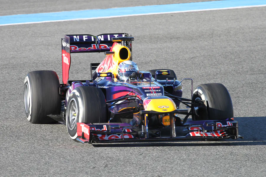 121 | 2013 | Jerez De La Frontera | Red Bull-Renault RB9 | Sebastian Vettel | © carsten riede fotografie