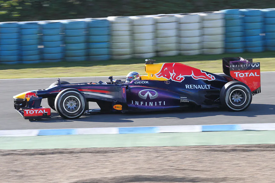 127 | 2013 | Jerez De La Frontera | Red Bull-Renault RB9 | Sebastian Vettel | © carsten riede fotografie