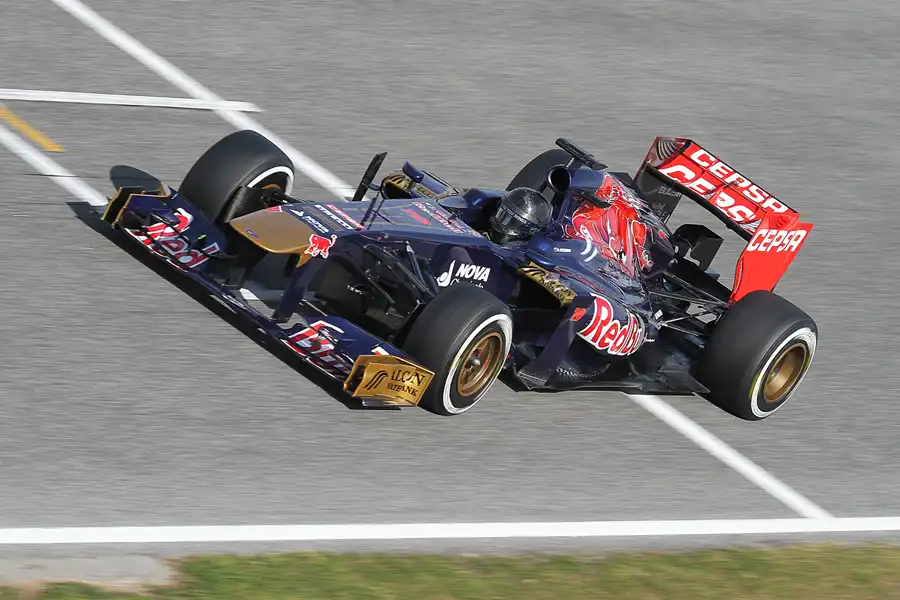 167 | 2013 | Barcelona | Toro Rosso-Ferrari STR8 | Daniel Ricciardo | © carsten riede fotografie