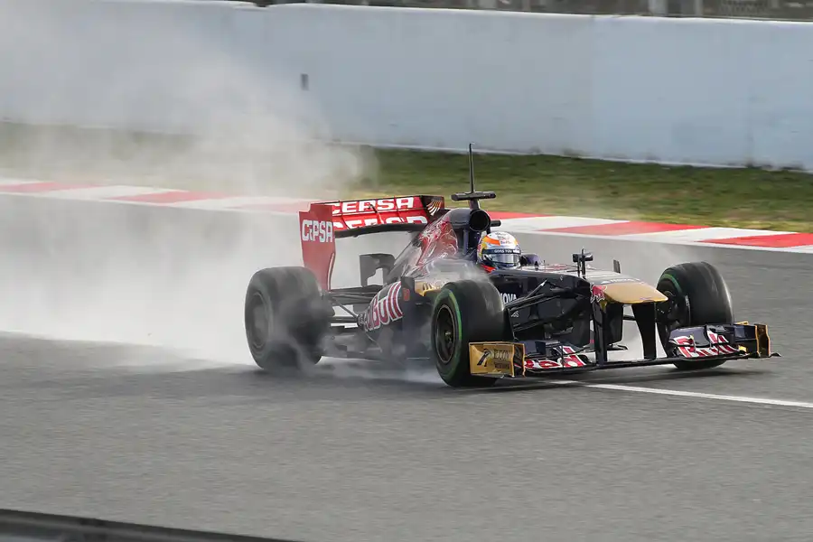 169 | 2013 | Barcelona | Toro Rosso-Ferrari STR8 | Jean-Eric Vergne | © carsten riede fotografie