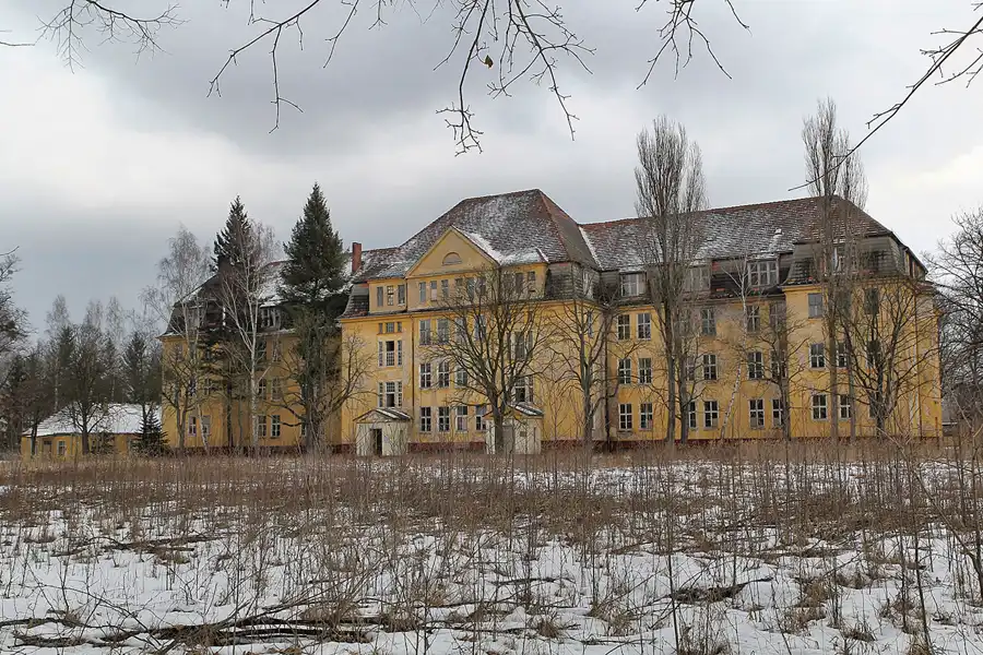 002 | 2013 | Wünsdorf | Die Infanterieschule | © carsten riede fotografie
