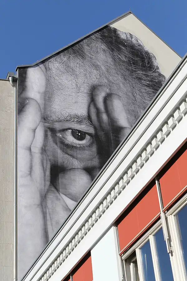 004 | 2013 | Berlin | JR – The Wrinkles Of The City | Prenzlauer Allee/Torstrasse | © carsten riede fotografie