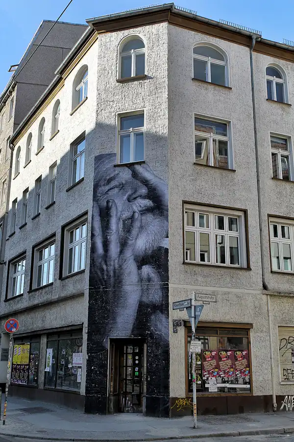 008 | 2013 | Berlin | JR – The Wrinkles Of The City | Rosenthaler Strasse/Auguststrasse | © carsten riede fotografie