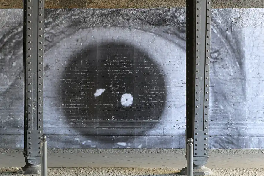 026 | 2013 | Berlin | JR – The Wrinkles Of The City | Schiffbauerdamm | © carsten riede fotografie