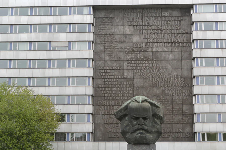 022 | 2013 | Chemnitz | Karl-Marx-Monument | © carsten riede fotografie
