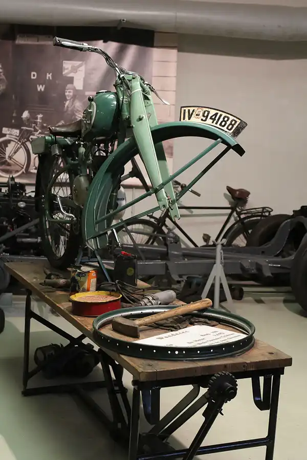 003 | 2013 | Chemnitz | Museum für Sächsische Fahrzeuge | © carsten riede fotografie