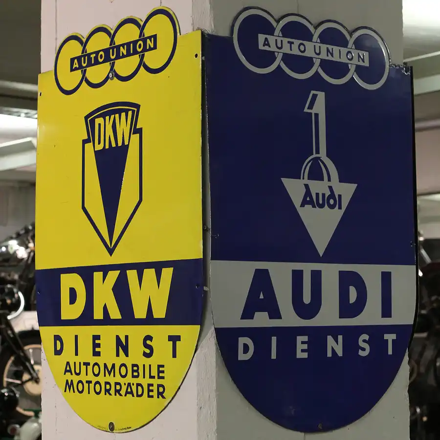 018 | 2013 | Chemnitz | Museum für Sächsische Fahrzeuge | © carsten riede fotografie