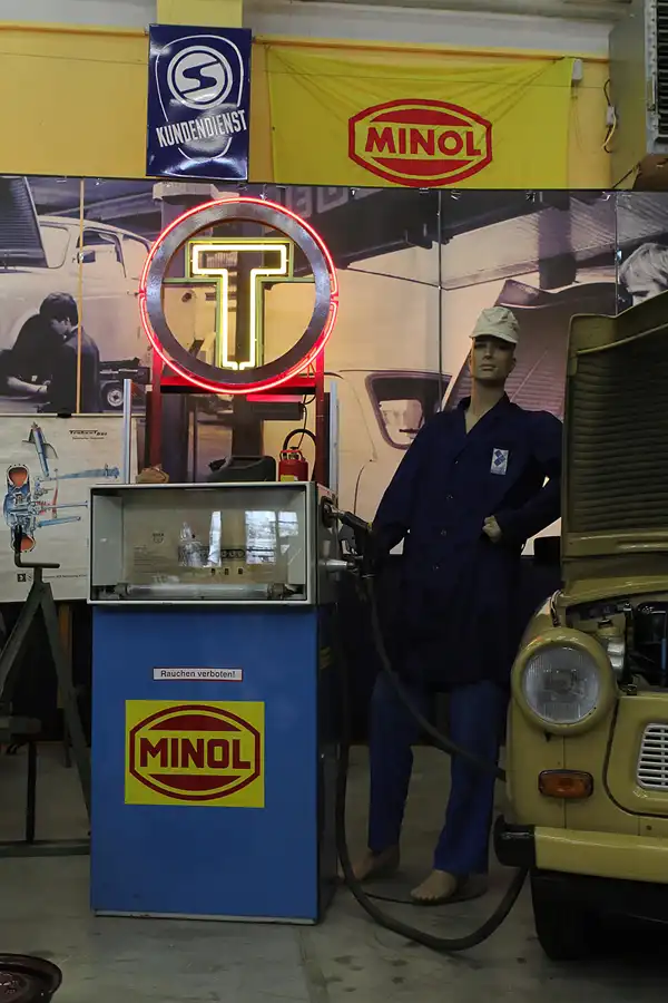 047 | 2013 | Zwickau | AUTOmobile Trabantausstellung | © carsten riede fotografie