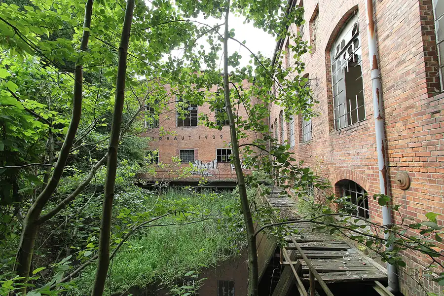 115 | 2013 | Eberswalde | Papierfabrik Wolfswinkel | © carsten riede fotografie