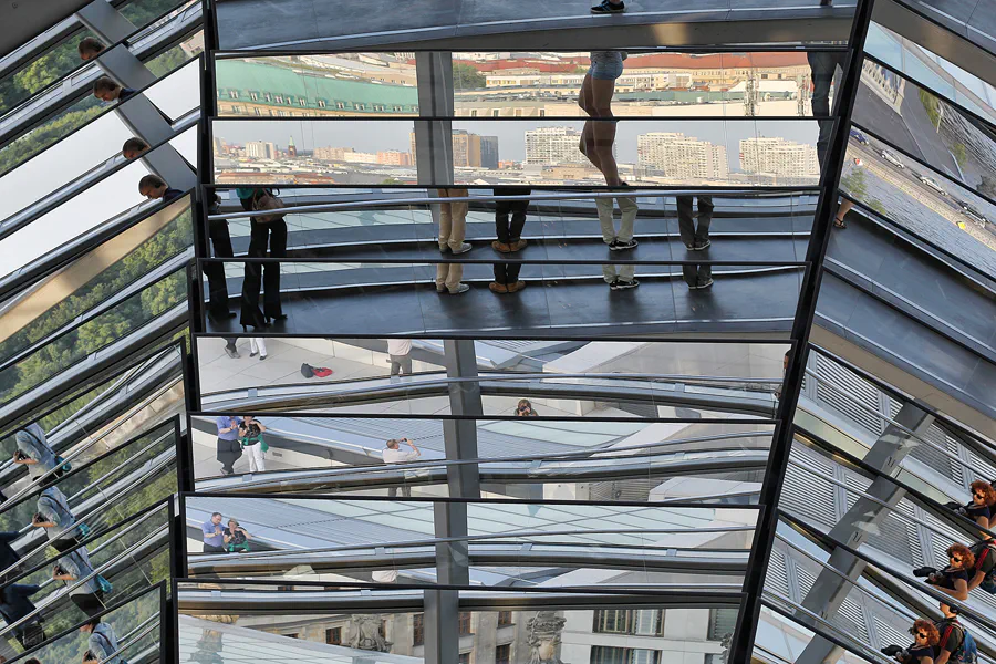 022 | 2013 | Berlin | Reichstag – Deutscher Bundestag | Reichstagskuppel | © carsten riede fotografie