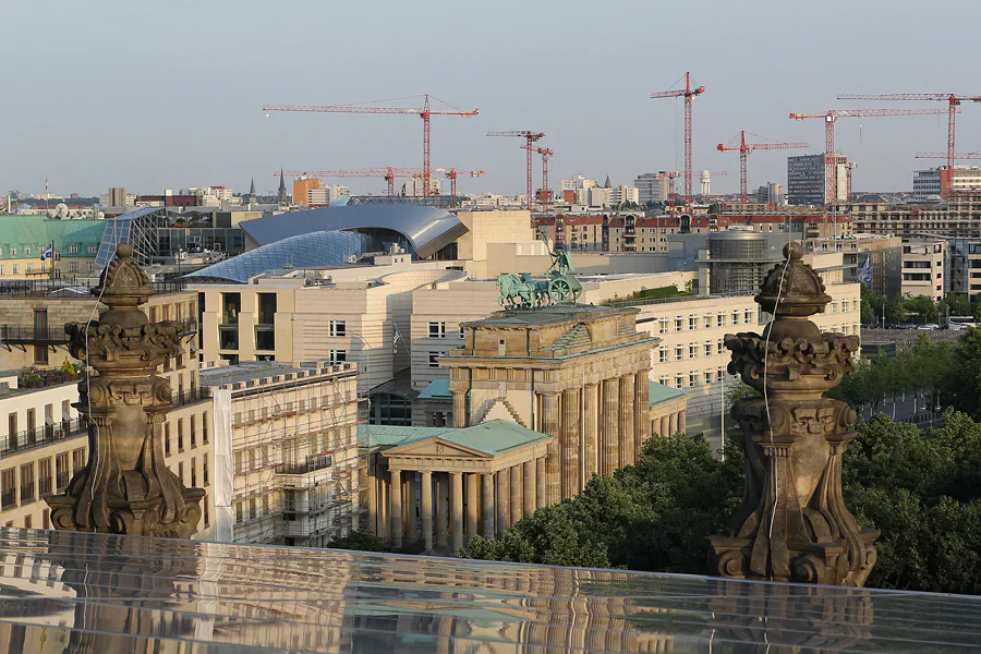 048 | 2013 | Berlin | Reichstag – Deutscher Bundestag | Blick von der Dachterrasse | © carsten riede fotografie