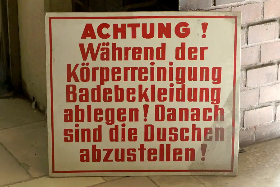 002 | 2013 | Berlin | Stadtbad Lichtenberg – Hubertusbad | © carsten riede fotografie