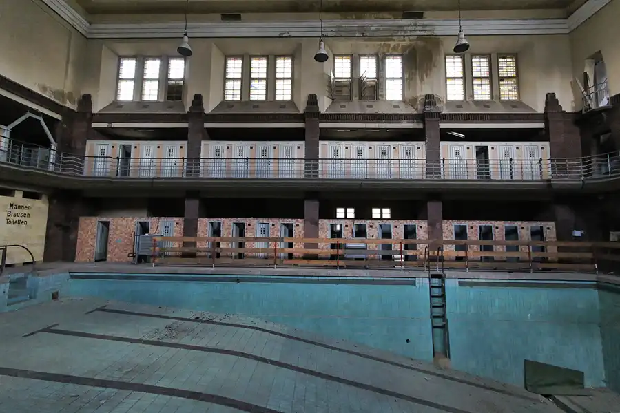 041 | 2013 | Berlin | Stadtbad Lichtenberg – Hubertusbad | © carsten riede fotografie