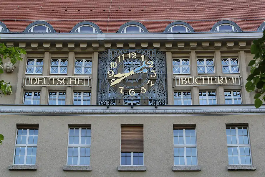 005 | 2013 | Leipzig | Deutsche Bücherei | © carsten riede fotografie