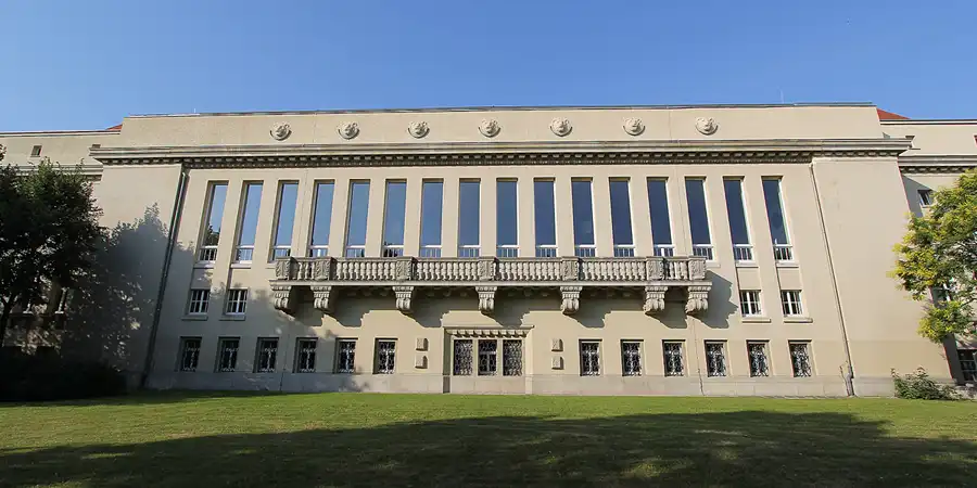 010 | 2013 | Leipzig | Deutsche Bücherei | © carsten riede fotografie