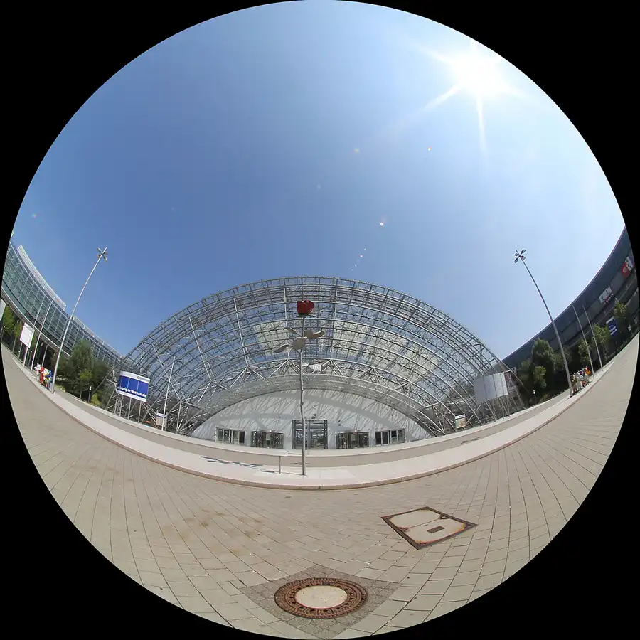 047 | 2013 | Leipzig | Messegelände | © carsten riede fotografie